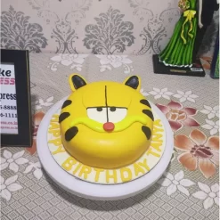 Garfield Cat Face Designer Cake from LallanTop Cake Shop - Delivery in East Delhi, South-East Delhi, Ghaziabad, and Noida