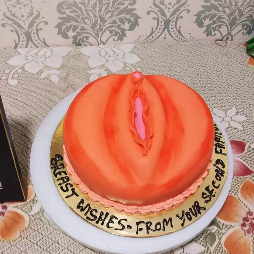 Vagina Theme Fondant Cake By Lallantop Cake Shop