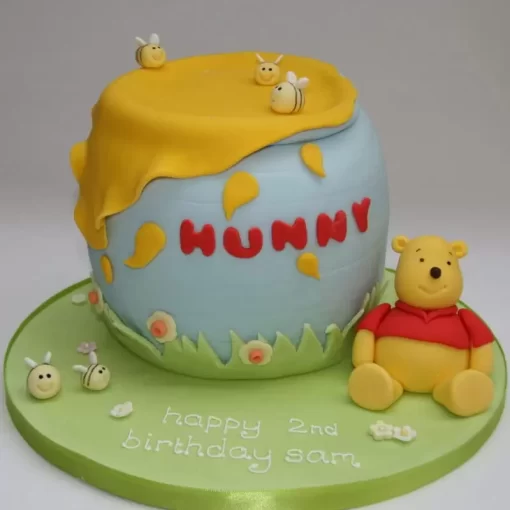 Winnie The Pooh Theme Cake